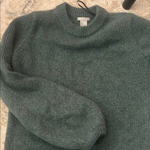 H&M Green Crewneck Sweater Chunky Knit Timeless